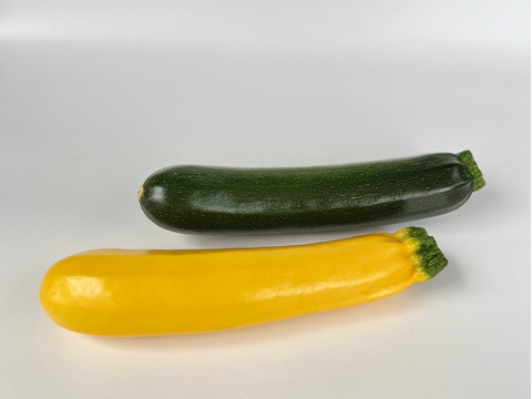 【化学農薬・化学肥料不使用】ズッキーニ2色セット約1.8Kg（８~１０本入）