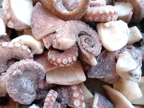 訳あり【関門海峡たこ】頭のみ500g＆頭多め一口大カット500g
刺身、アヒージョ、唐揚げ、たこ飯、たこ焼きに♪