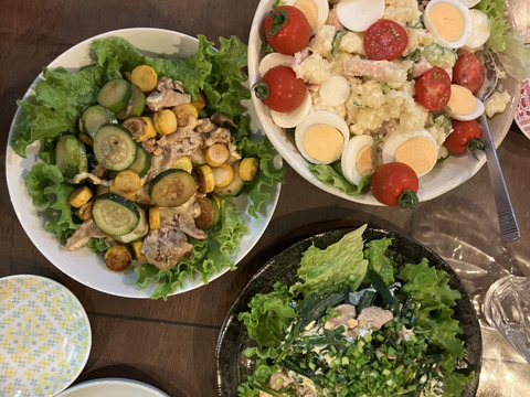 色鮮やか💛石垣島産ズッキーニ 不揃い7〜8本入り