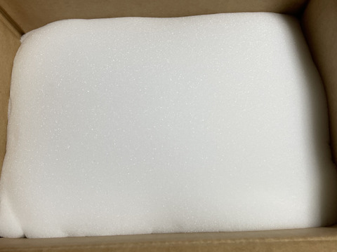 🉐天候被害訳アリ・ご家庭用向き🉐
🌿🍇🌿　　巨峰の粒ﾊﾟｯｸ　🌿🍇🌿
🔴訳有り品/粒状2Ｐ入計900ｇ位🔴