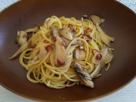 新物　北海道産にんにく【ホワイト六片】1.8kg