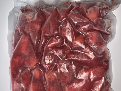 【完熟いちごを冷凍に！】真空パック冷凍いちご（10kg）～シャーベット状～真空パックしてるから冷凍焼けも安心！