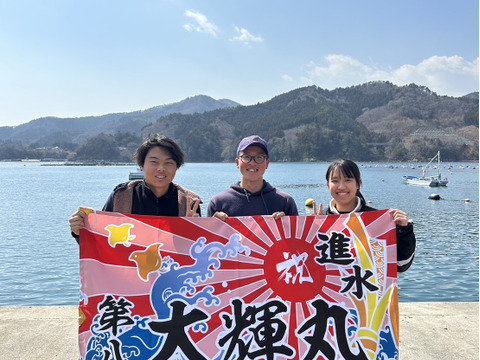 【次回4/17(金)発送】今が1番旬！身がプリプリの大輝牡蠣　2kg(約10-16個) 【殻付き牡蠣】【加熱用】