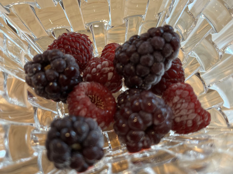 【julia様専用】冷凍ブラックベリー1㎏＆冷凍ウルトララズベリー800g