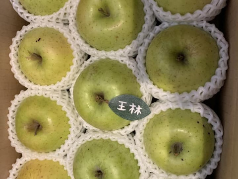 🍏芳醇な香り【王林】🍏１０～１２玉 約３キロ  商品ID118229