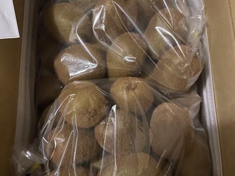 ビタミンたっぷりキウイふる～つ　家庭用Mサイズ４Ｋ【品種ヘイワード】