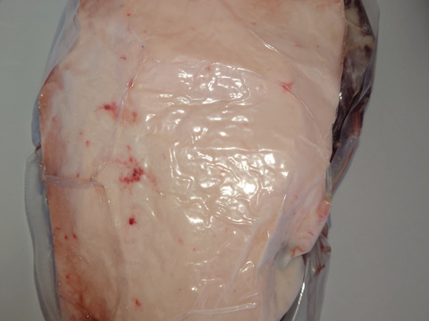 新春特別企画！エゾシカのランイチ、ソトモモブロックセット2500g以上
ステーキや焼き肉、すき焼きにも！