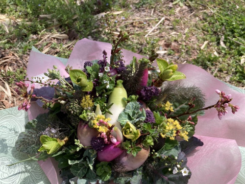 【期間限定】【春ギフト】花と野菜をミックスしたブーケ ブーケタイプ【カラフルなミニ野菜】ファーマーズヤード【お誕生日】【開店祝い】【周年祝い】【お供え】