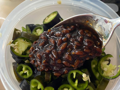 超レアー苦くないよ～黒パワーで元気！
さらば夏バテ！黒シシトウ500ｇ～農薬/化学肥料・不使用