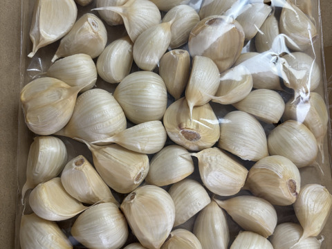 青森県産にんにく バラ 800g ホワイト六片 皮むけなし にんにく農園が育てた「こだわりの品質」数量限定
