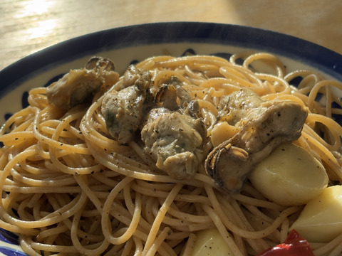 北海道の大地で生産されたにんにくの王様『白玉王鱗片』 2,000g