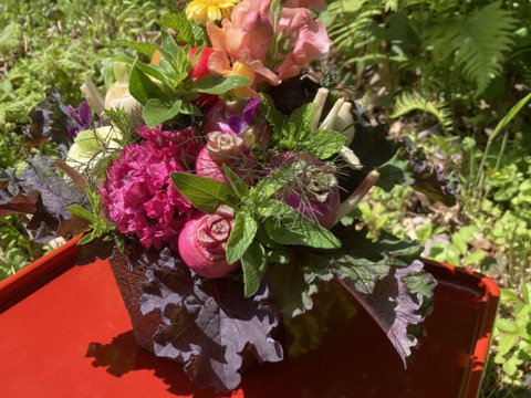 【母の日ギフト】野菜ブーケかごタイプ【メッセージカード付き】【カラフルなミニ野菜】【4/26(土)～5/18(日)お届け】