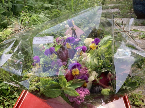 【お中元】野菜ブーケかごタイプ【カラフルなミニ野菜】