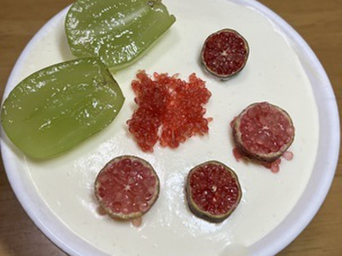 フィンガーライム　訳あり品　食卓に驚きを！（ご家庭用・50ｇ　2品種以上）