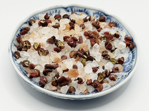 【いろいろな料理で大活躍！】赤山椒ヒマラヤ岩塩(透明ミル入り)