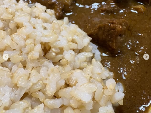 コウノトリ舞いおりるコシヒカリ　特別栽培米　六方銀米　玄米　10kg（5ｋｇ×2）