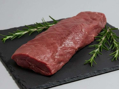 えぞ鹿肉ジビエ『極まる旨さ赤身のモモ肉』