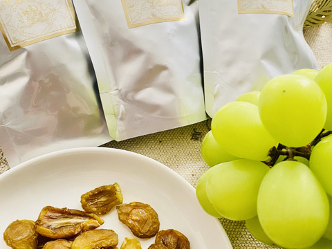 岡山県産シャインマスカットのドライフルーツ無添加、砂糖などの調味料は使っておりません✨30g✖️3袋セット🎶