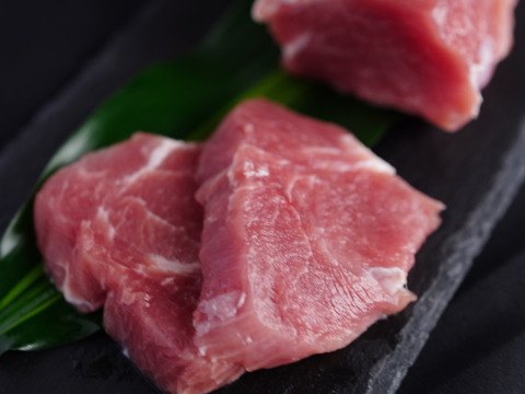 【ゲン担ぎ福袋】トンカツと言えば‥柔らかい【香心ポーク】ヒレブロック1本＊まとめ買い対応