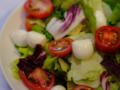 しっかりとした食べ応え！
アイコトマト1kg （250g×4）