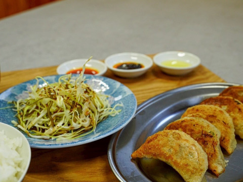 竹内農場のキャベツで十勝中華を堪能！
錦華園＋帯帯軒の冷凍餃子食べ比べ！