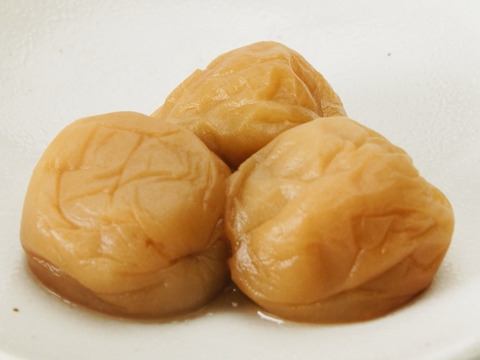 【お買得　かつお梅１ｋｇ（５５粒程）　塩分１０％  】
【塩分控えめ！  はちみつリンゴ酢梅５００ｇ（２５粒～３０粒）　塩分６％】