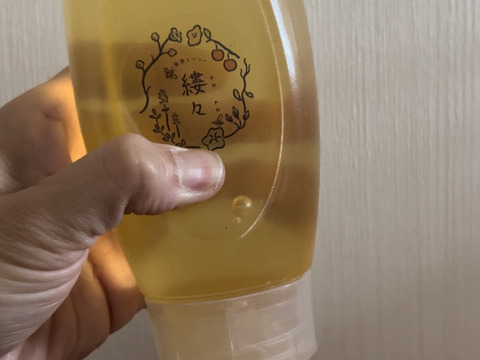 長野県産　非加熱　純アカシアはちみつ　
500g 倒立ボトル入り
