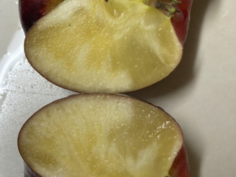 超希少高級りんご　葉取らずこうみつ　2キロ5-8入　蜜入チェック済！　すぐ発送‼️