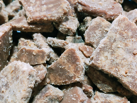 希少な手作り純黒糖！瀬戸内・大三島産(150g×2p)