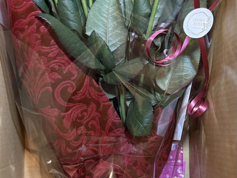 【30本の花束】☆1日1束限定☆厳選バラ贈答用【ピンク・赤・白系】