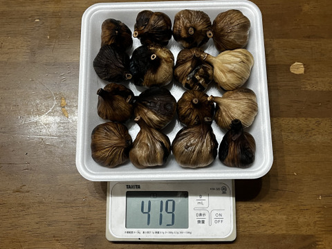 ⑦自然栽培　黒にんにく 人気　たっぷり32個
令和7年度新物　食べやすくて美味しい