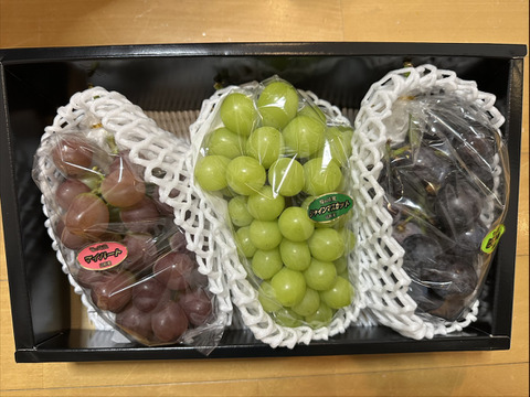 数量限定シャインマスカット☆マイハート☆種無しピオーネ ぶどう詰め合わせ3房セット（約2kg)