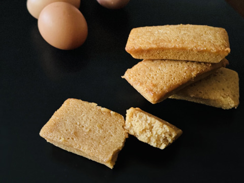 放牧卵のやさしいお菓子箱（焼き菓子8個入)-TAMAGOMANIA-