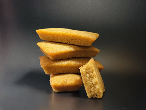 放牧卵のやさしいお菓子箱（焼き菓子8個入)-TAMAGOMANIA-
