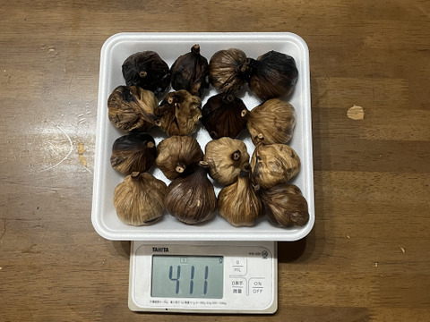 ⑦自然栽培　黒にんにく 人気　たっぷり32個
令和7年度新物　食べやすくて美味しい