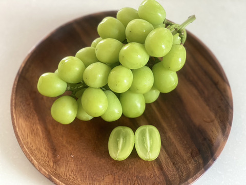 【数量限定】むぎゅっと濃い果汁！シャインマスカット２房(本州限定）