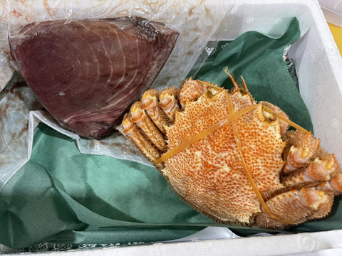 夏ギフト お中元 北海道毛ガニボイル冷凍 天然本マグロ赤身セット 北海道産 食べチョク 農家 漁師の産直ネット通販 旬の食材を生産者直送