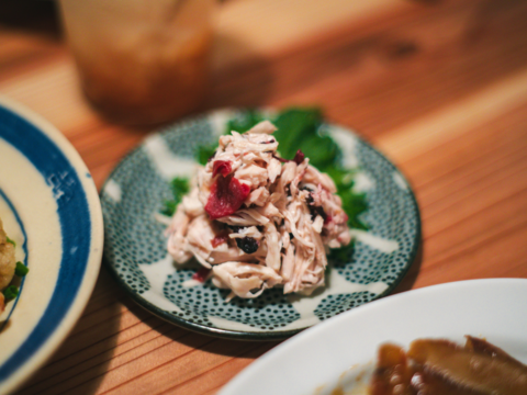 【訳あり】おむすびに便利！天日塩と紫蘇だけで漬けた梅干しチューブ140g