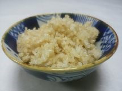【新米】令和5年産　特別栽培米つや姫　玄米2㎏