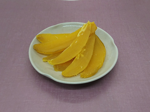 シルクスイートの干し芋
石焼き芋の干し芋と食べ比べセット
(100㌘入り×2袋)