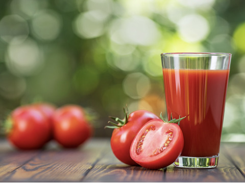 【冬ギフト】本物の甘さと健康をお届けする贅沢無添加トマトジュース720ml×2