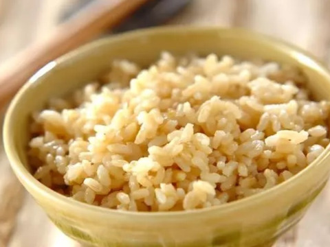 1「作り手の顔が見えるお米」秋田県産あきたこまち玄米５ｋｇ(令和7年産)