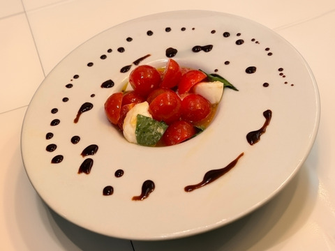 超濃厚！甘い、うまい、とまらない。完熟ミニトマト「しずくの果」・北海道産(3kg)