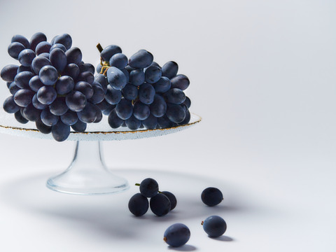 芳醇な甘みと希少黒ぶどう品種のな味わい ― 『高尾ぶどう』― 約4キロ