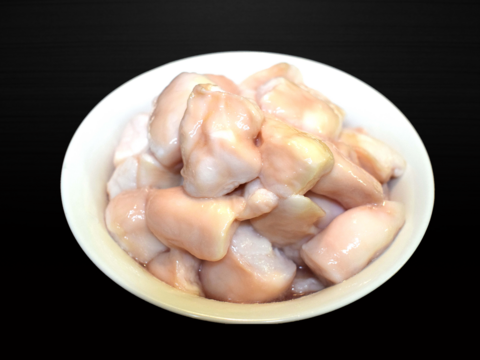 【得セット】冬は鍋で暖まろう！もつ鍋セット（４～５人前）［ 小腸300g＆マルチョウ300g＆ちゃんぽん麺２袋＆特製スープ＆にんにくスライス＆唐辛子］鹿児島県 黒毛和牛 ホルモン