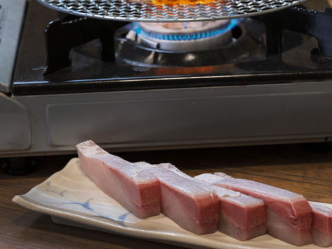 【鹿児島産ぶり】冷凍・ぶり皮無ポーション（背腹計４ｐ）
