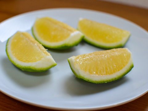 ［1.5kg］安心して皮まで使えるグリーンレモン（大小混合）＋レモン果汁