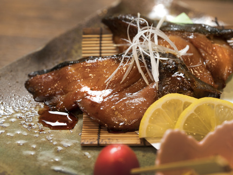 【鹿児島産ぶり冷凍】漬け焼き魚・ 照り焼き ３ｐ