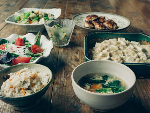 〈レターパック発送〉【玉ねぎ麹】ひとさじで、おうちごはんを調える発酵調味料 〔2個セット〕