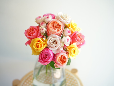 Rose mix S 〜奇日根のおすすめ品種で作るおまかせ花束〜